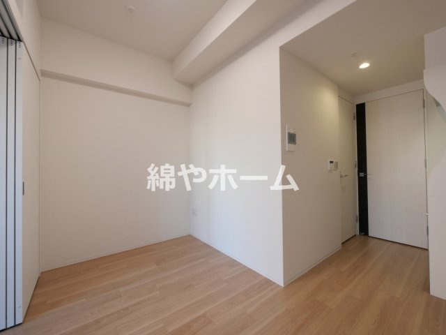 プレリスＮＥＯ大阪十三エルヴィオンの居間・リビング|使いやすいリビングです