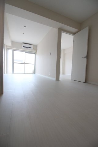 大谷マンションの居間・リビング