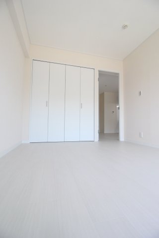 大谷マンションの寝室