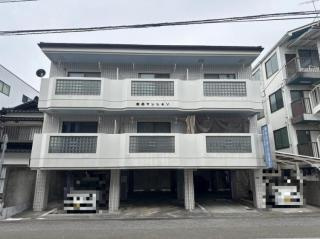 新井マンションの駐車場