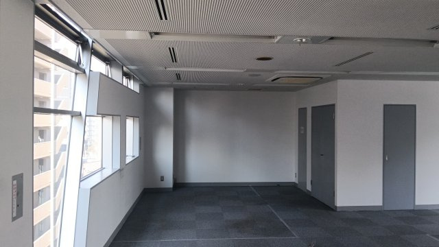 東海ビルの内装|類似間取り参照