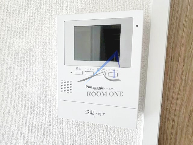 稲垣ハイツのセキュリティ|モニター付きインターホンです。