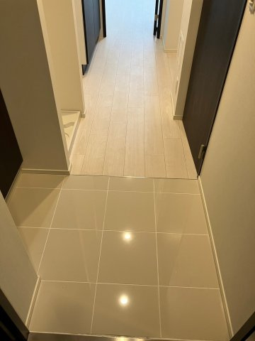 MAXIV蓮根DUEの玄関
