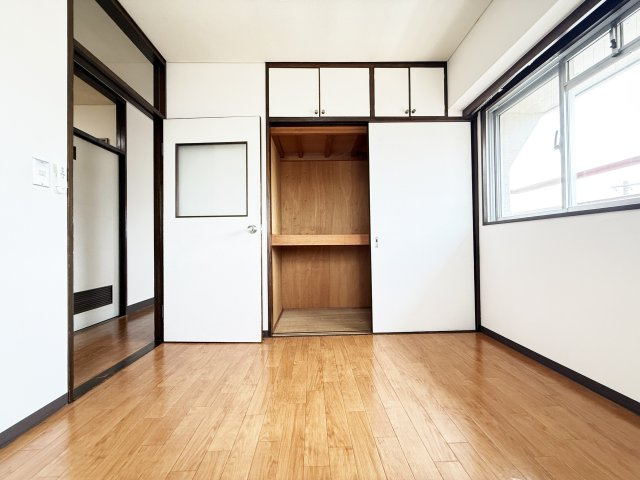 汐江ハイツの内装