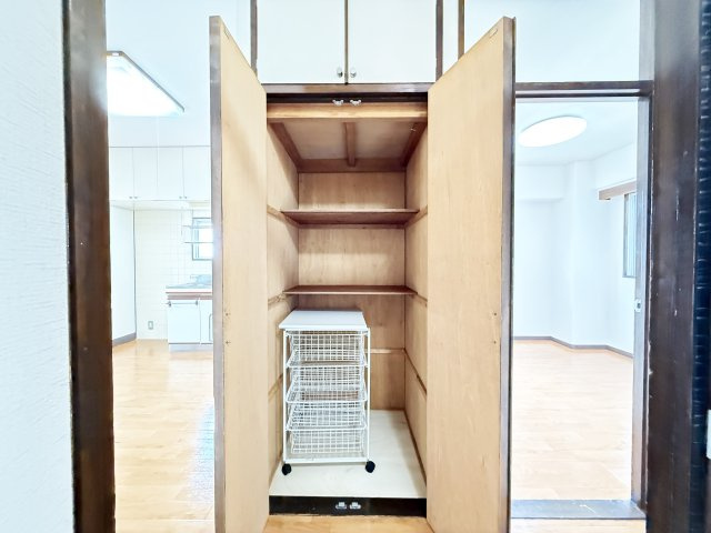 汐江ハイツの収納
