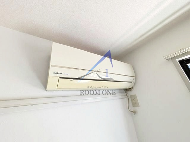 カタンクローバーⅡの設備|エアコン付きです。