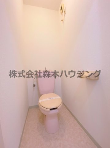 【トイレ】 | 　K・OJフラッツ | 落ち着いた色調のトイレです