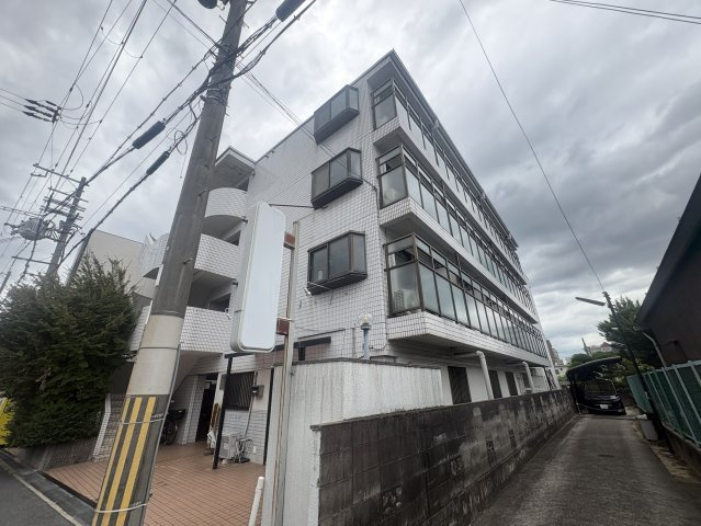 ギャレ豊津の外観