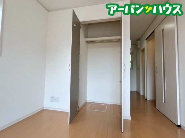 shiny flowerの内装