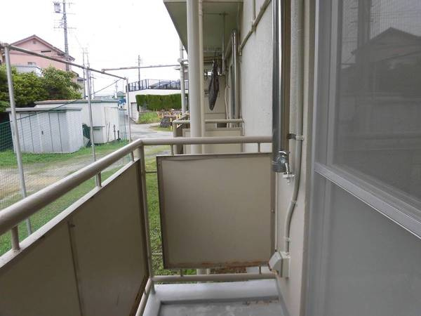 ビレッジハウス永覚新町4号棟のバルコニー|ビレッジハウスの同一物件・同一タイプの間取りの写真です