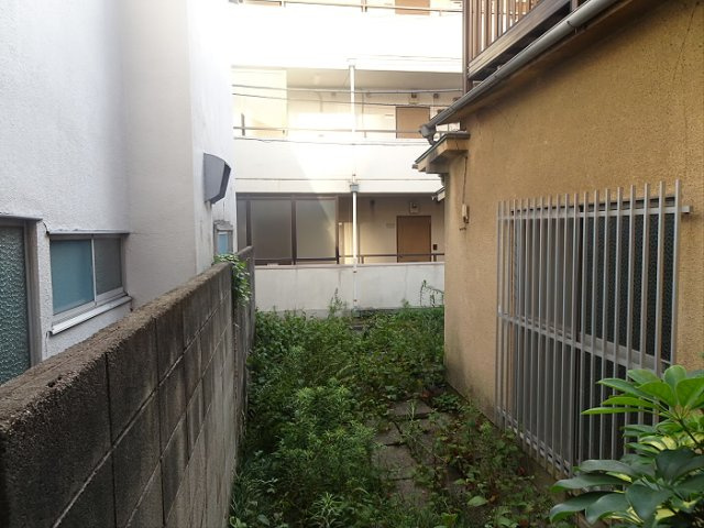新兼荘の庭