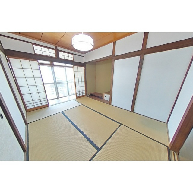 岐阜市野一色８丁目の一戸建ての居間・リビング