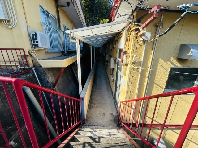 ルーベンヌ赤崎Ｂのエントランス