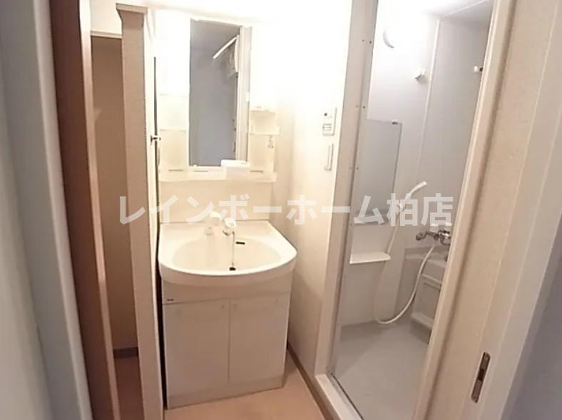 【仲介手数料：50％OFF】対象物件！の洗面所|別部屋。参考写真。