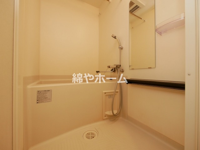ファステートNAMBA華月の浴室|落ち着いた空間のお風呂です