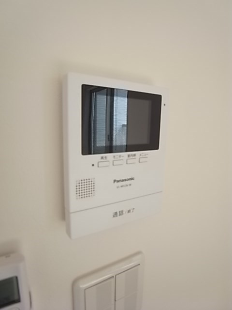 尼崎市三反田町２丁目のアパートのセキュリティ