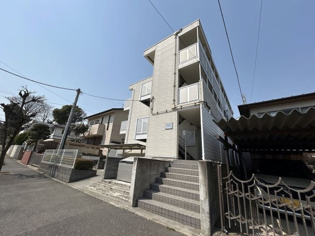 レオパレスアビタンティの外観|建物外観を気になさる方へ、見た目の良い物件です