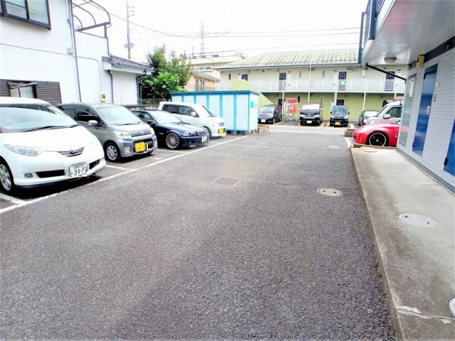 レオパレスシャルマン北越谷のその他
