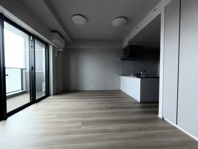 ＵＲＡＷＡ　ＴＨＥ　ＴＯＷＥＲの居間・リビング|こちらの居間で趣味の時間をお楽しみください