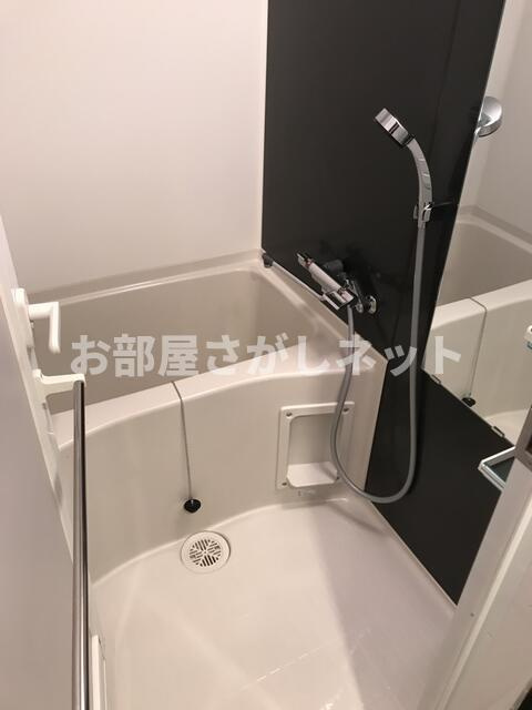 レアライズ日暮里【おとり物件なし】#学生・社会人にオススメ！初期費用分割払いOK！の浴室