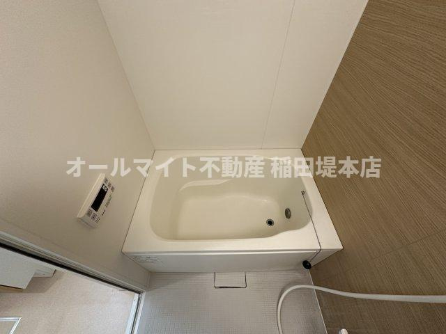 川崎市麻生区栗平２丁目のアパートの浴室