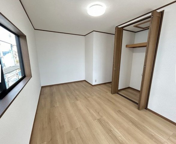 【中古】伊勢崎市連取町　４LDKの洋室