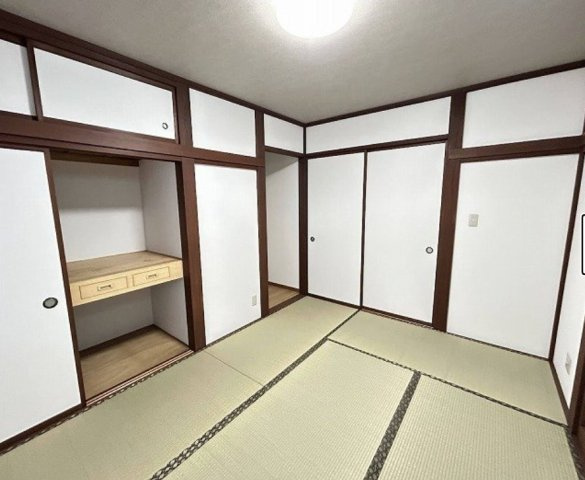 【中古】伊勢崎市連取町　４LDKの和室