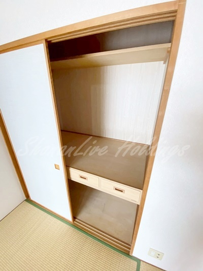 藤沢市片瀬海岸１丁目の賃貸マンションの収納