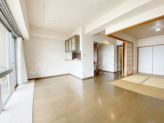 藤沢市片瀬海岸１丁目の賃貸マンションの居間・リビング