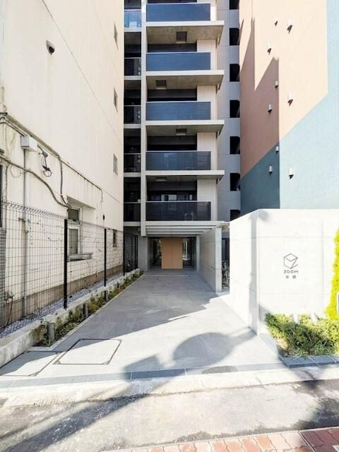 ＺＯＯＭ本郷のエントランス