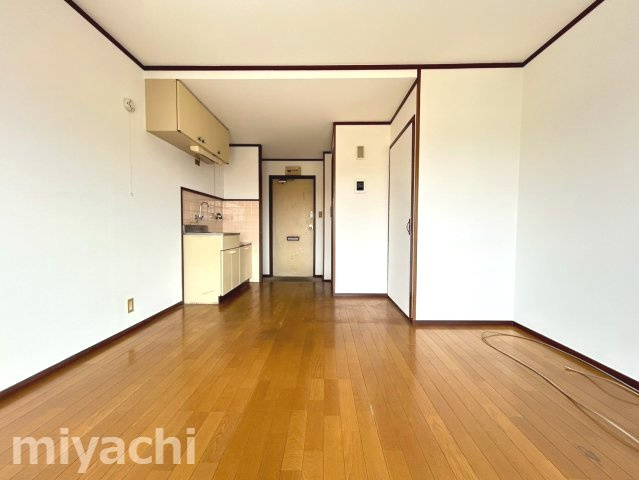ダイエイハイツの居間・リビング