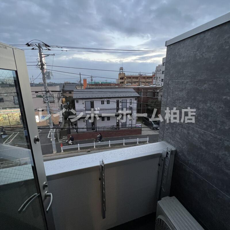 特典：仲介手数料が無料です!!の展望|別部屋。参考写真。