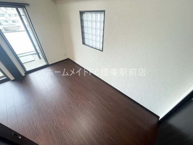 大阪市城東区今福南３丁目の賃貸マンションの洋室