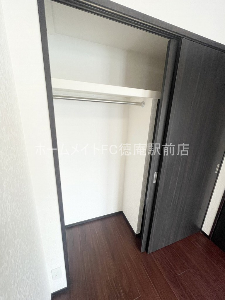 大阪市城東区今福南３丁目の賃貸マンションの収納