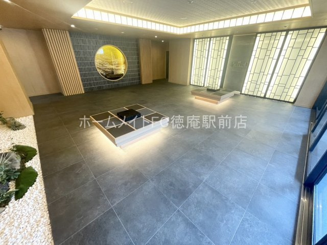 大阪市城東区今福南３丁目の賃貸マンションのロビー