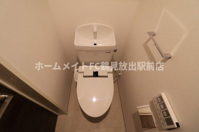 東大阪市稲田本町３丁目のアパートのトイレ