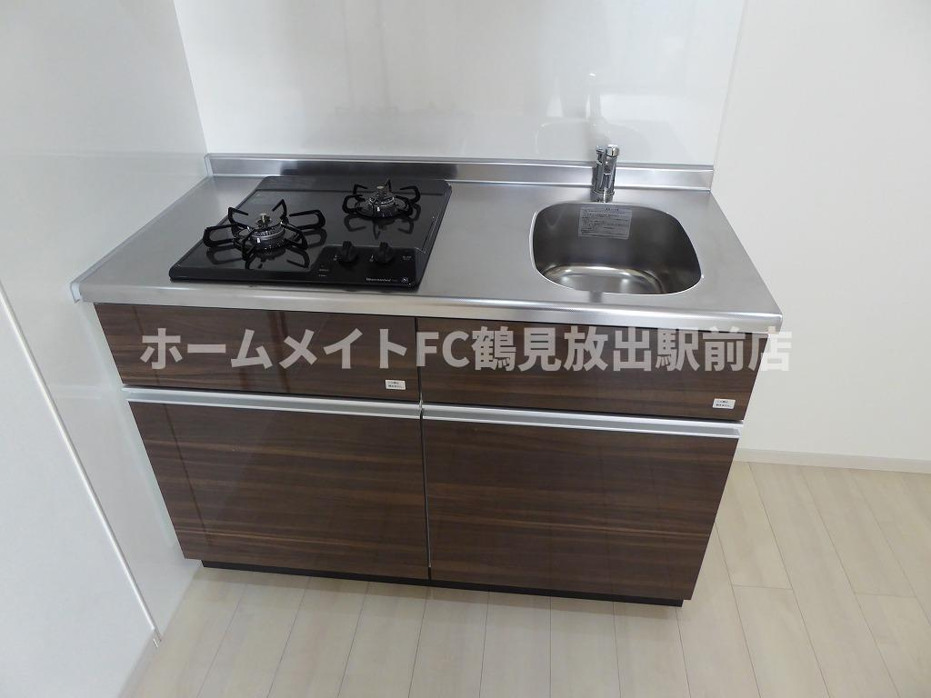 大阪市城東区諏訪１丁目のアパートのキッチン