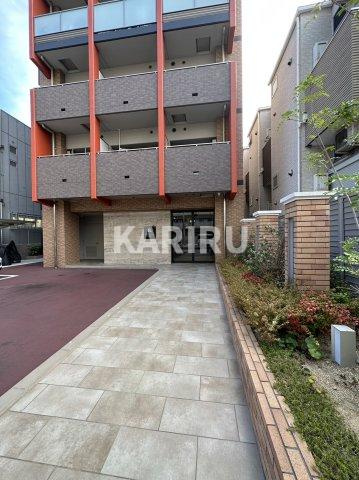 GARDENIA鶴見のエントランス