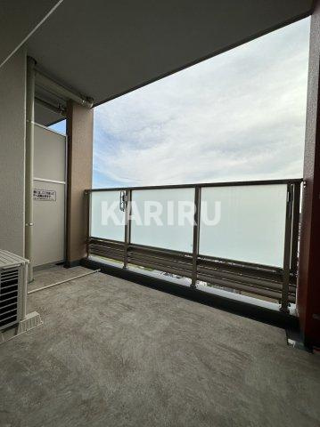 GARDENIA鶴見のバルコニー