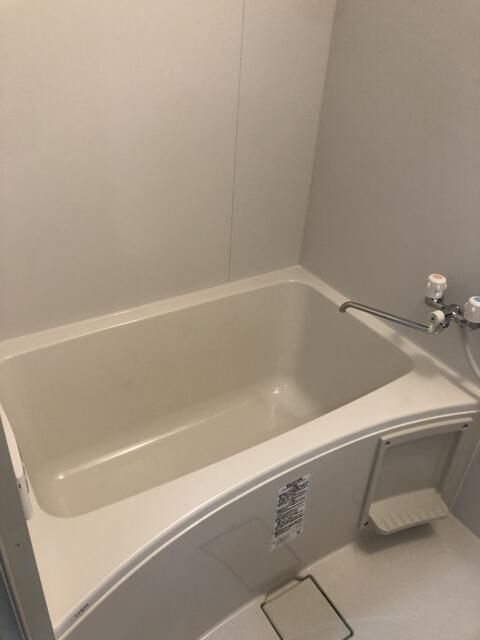 シャトーサンケイの浴室