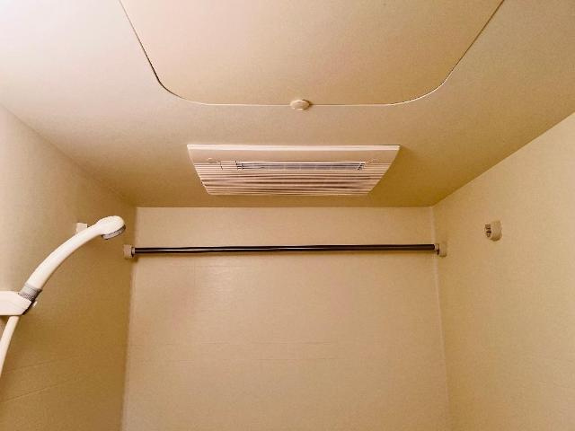 パークサイド伏見　　　刈谷市近郊の賃貸はクラスホーム刈谷店の浴室|浴室乾燥機