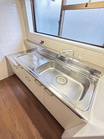 シュレスヘン南塚口のキッチン