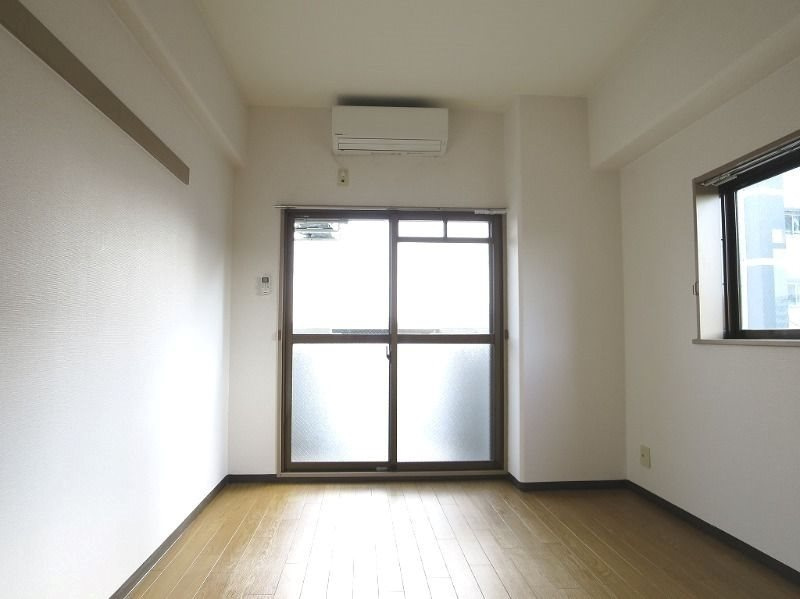 リファレンス県庁口の寝室