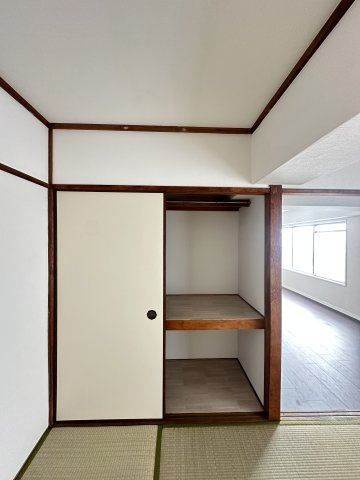 南博多パールシャトーの収納