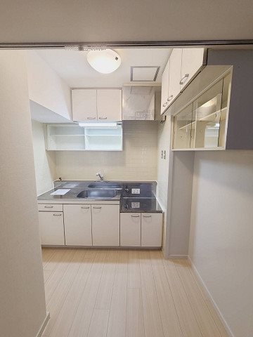 UR武庫川 12号棟のキッチン