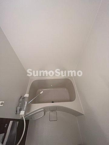 セレニテ本町東リアンの浴室
