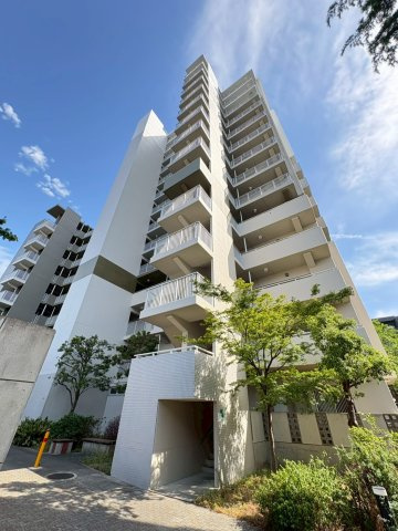 UR浜甲子園さくら街　15号棟の外観