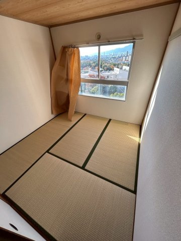 芦屋浜高層（若葉） 1号棟の和室