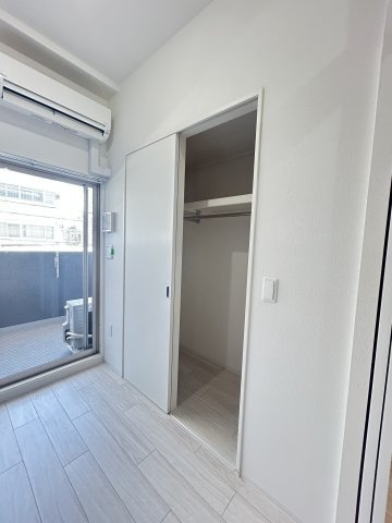 セレニテ西元町アリエの収納