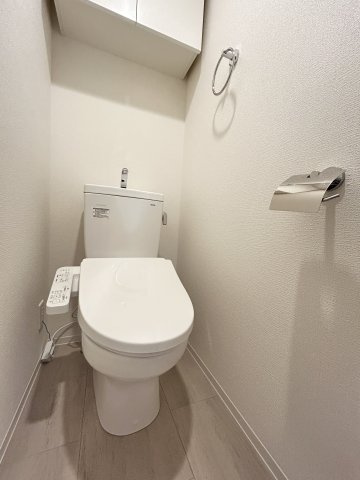 セレニテ西元町アリエのトイレ